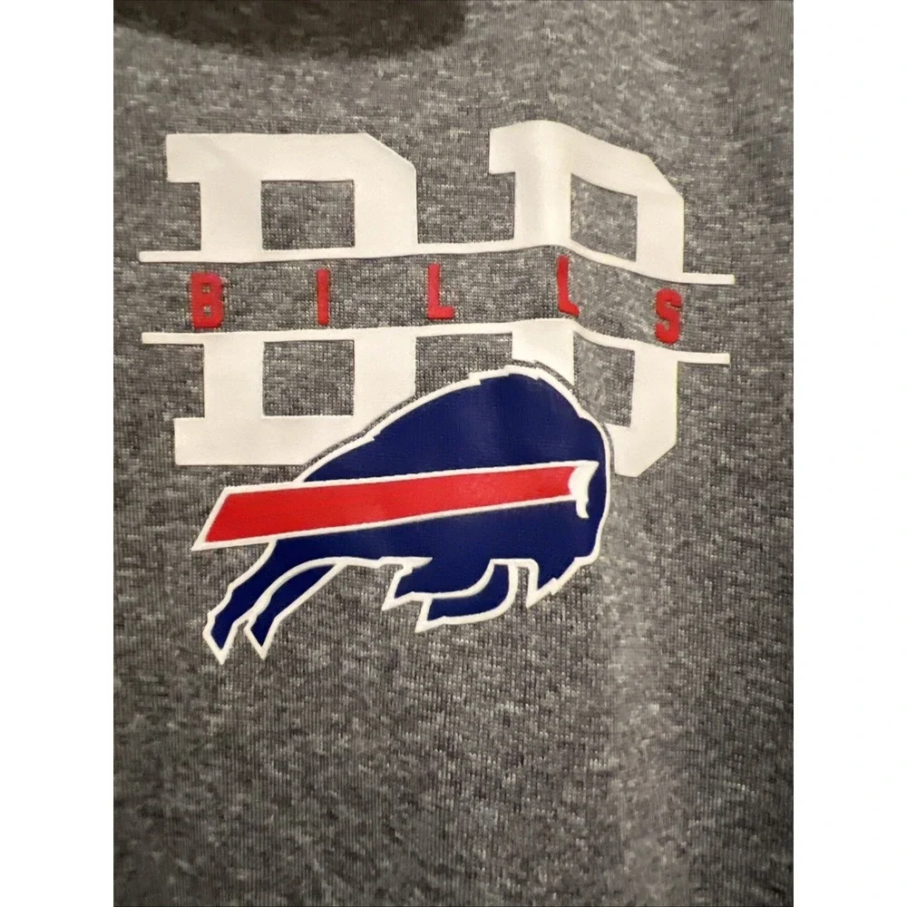 Boys NFL Buffalo Bills QuarterZip Size 8 Back To School